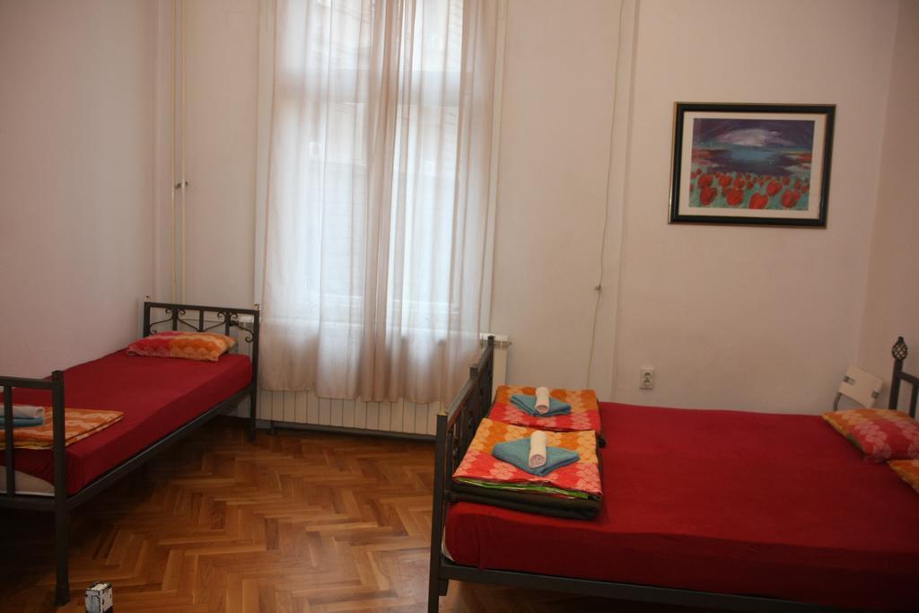Time Hostel Belgrado Kamer foto