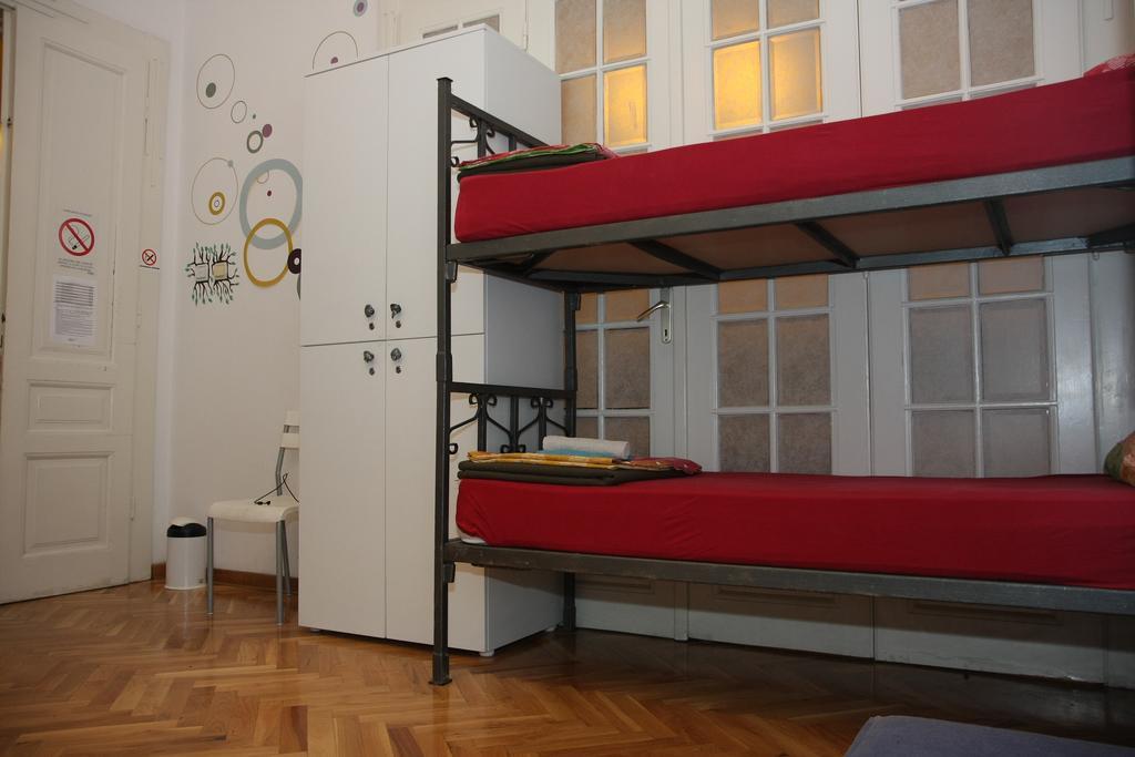 Time Hostel Belgrado Kamer foto