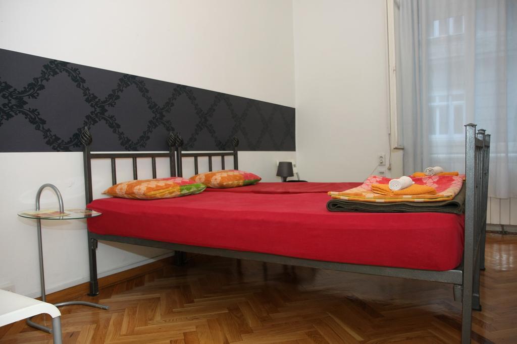 Time Hostel Belgrado Kamer foto